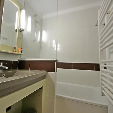 Apartment 2m J4 332 - 456la Saint-Raphaël